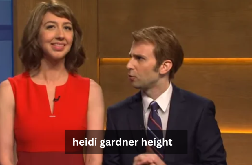 What is Heidi Gardner Height?